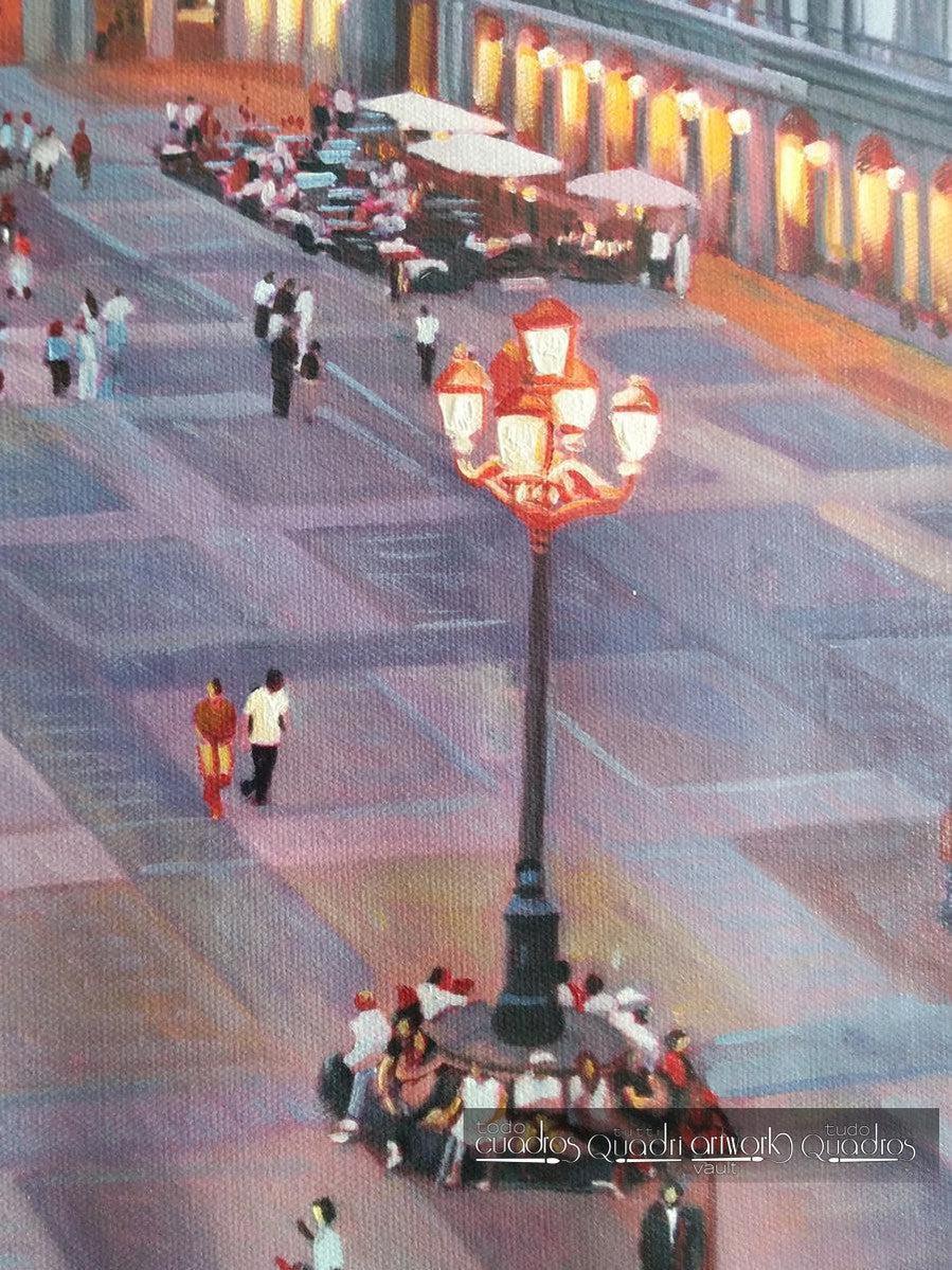 La place Mayor de Madrid, coucher du soleil